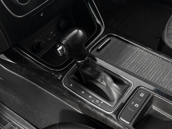 Kia Sorento II Рестайлинг с пробегом 2019 года, цена 1 999 000 рублей, 76245 км, внедорожник, Автокод Объявления