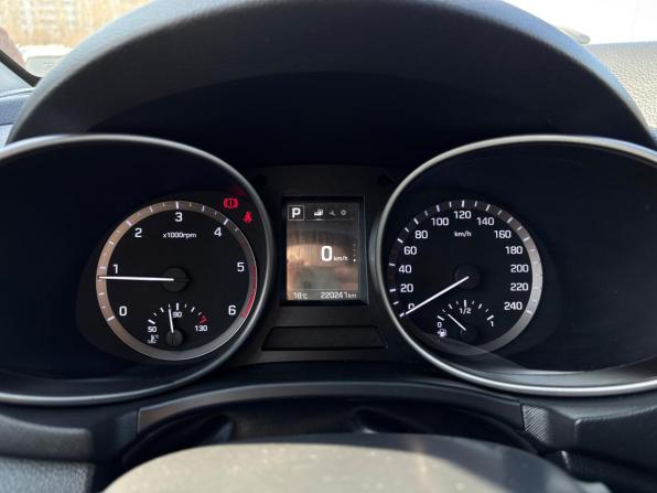 Hyundai Santa Fe III Рестайлинг с пробегом 2015 года, цена 2 215 000 рублей, 220000 км, внедорожник, Автокод Объявления