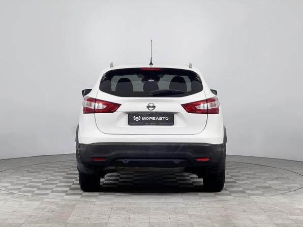 Nissan Qashqai II с пробегом 2016 года, цена 1 290 000 рублей, 207565 км, внедорожник, Автокод Объявления