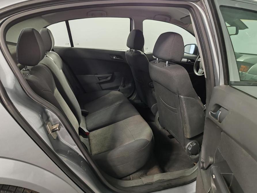Opel Astra H Рестайлинг Москва  - изображение 18