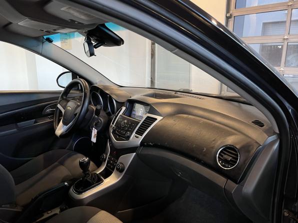 Chevrolet Cruze I с пробегом 2010 года, цена 439 000 рублей, 259750 км, седан, Автокод Объявления