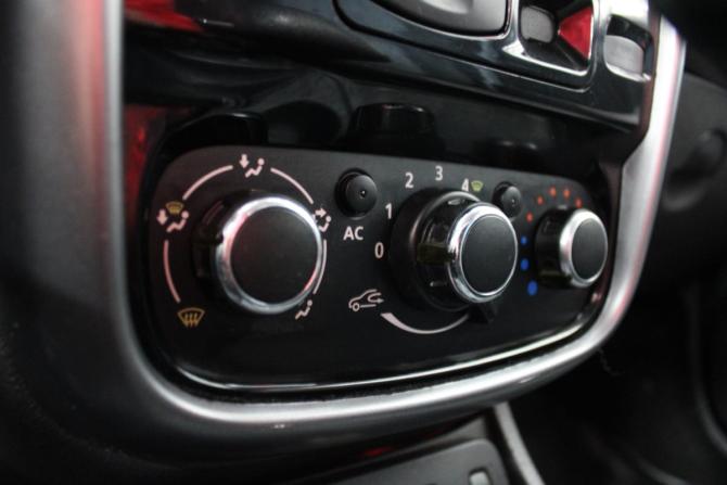 Renault Duster I с пробегом 2013 года, цена 789 000 рублей, 155000 км, внедорожник, Автокод Объявления