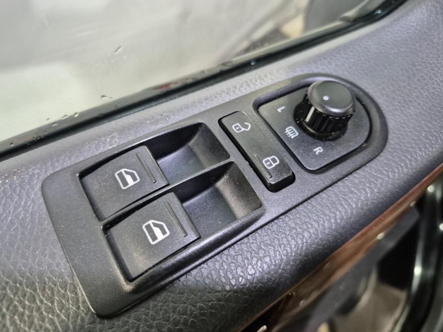 Volkswagen Multivan T5 Рестайлинг Воронеж  - изображение 19