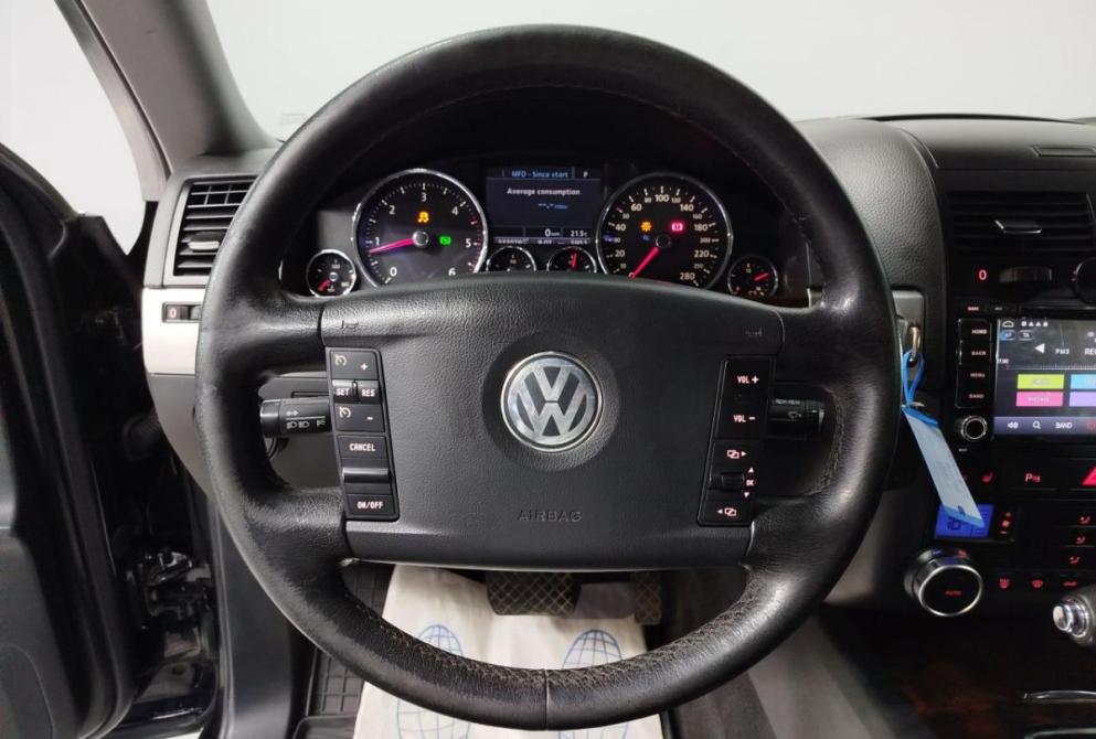 Volkswagen Touareg I Рестайлинг Саратов  - изображение 19