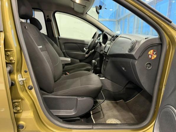 Renault Sandero II с пробегом 2015 года, цена 740 000 рублей, 245000 км, хэтчбек, Автокод Объявления
