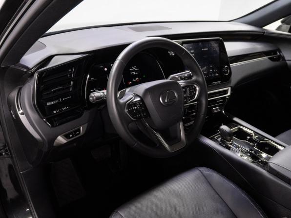 Lexus RX V с пробегом 2025 года, цена 7 759 000 рублей, 4200 км, внедорожник, Автокод Объявления