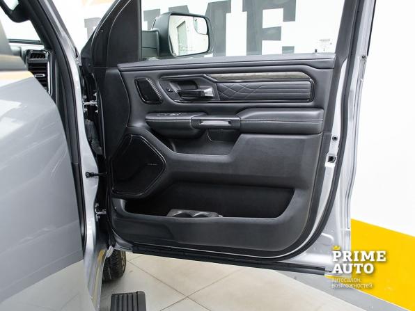 Ram 1500 V Рестайлинг с пробегом 2025 года, цена 10 499 000 рублей, 60 км, offers.body_type.unknown, Автокод Объявления