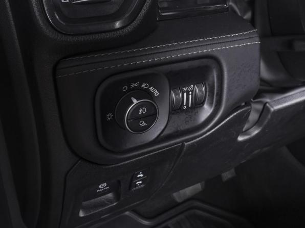 Ram 1500 V с пробегом 2022 года, цена 7 730 000 рублей, 32177 км, offers.body_type.unknown, Автокод Объявления