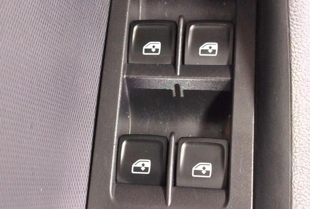 Volkswagen Polo VI Саратов  - изображение 19