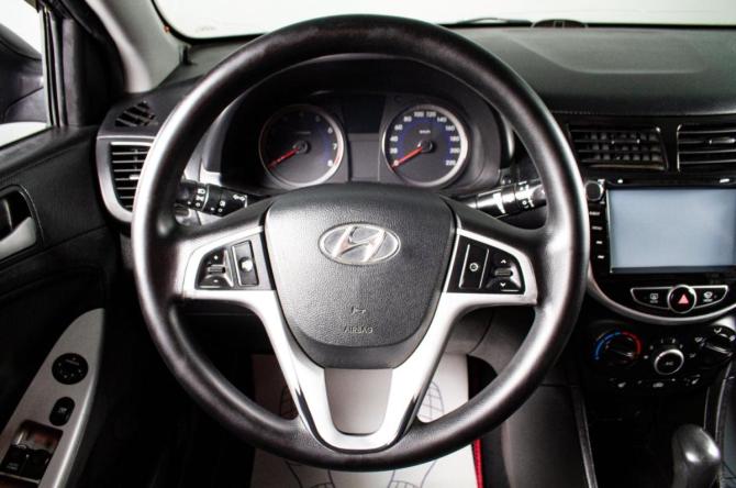 Hyundai Solaris I с пробегом 2012 года, цена 749 000 рублей, 199047 км, седан, Автокод Объявления