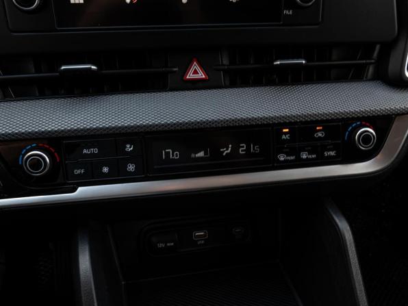 Kia Sportage V с пробегом 2024 года, цена 3 340 000 рублей, 42493 км, внедорожник, Автокод Объявления
