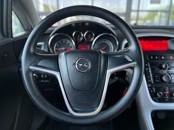 Opel Astra J с пробегом 2011 года, цена 794 000 рублей, 115162 км, хэтчбек, Автокод Объявления