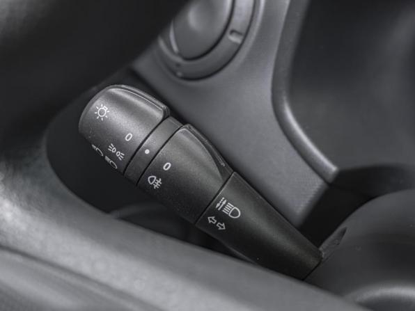 Renault Sandero II с пробегом 2017 года, цена 990 000 рублей, 8138 км, хэтчбек, Автокод Объявления