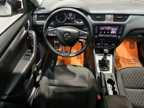 Skoda Octavia III (A7) Рестайлинг с пробегом 2018 года, цена 1 515 000 рублей, 147044 км, лифтбек, Автокод Объявления