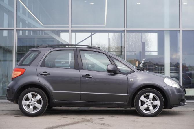 Suzuki SX4 I (Classic) Рестайлинг с пробегом 2010 года, цена 870 000 рублей, 172000 км, хэтчбек, Автокод Объявления