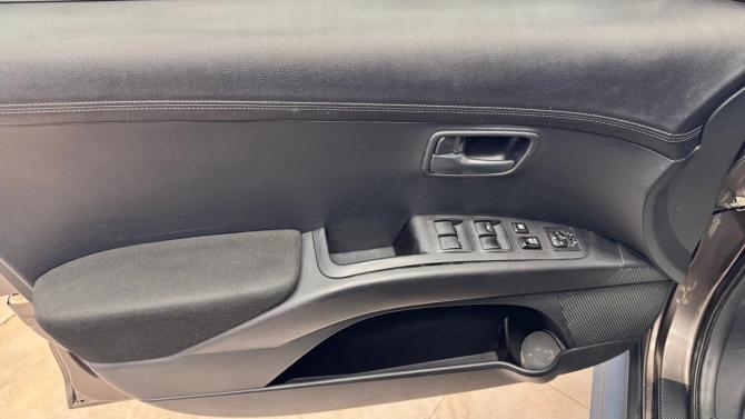 Mitsubishi Outlander II Рестайлинг с пробегом 2010 года, цена 895 000 рублей, 251678 км, внедорожник, Автокод Объявления