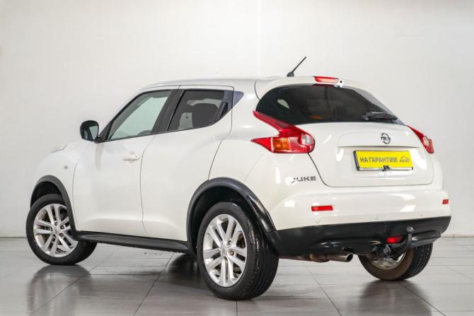 Nissan Juke I с пробегом 2013 года, цена 1 079 000 рублей, 191000 км, внедорожник, Автокод Объявления