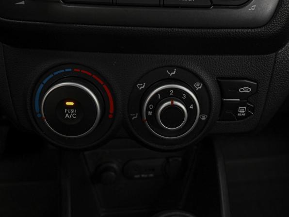 Kia Rio III с пробегом 2013 года, цена 999 000 рублей, 176318 км, седан, Автокод Объявления