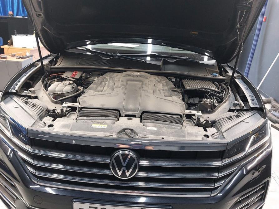 Volkswagen Touareg III Москва  - изображение 2