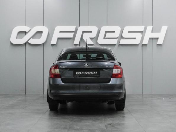 Skoda Rapid I с пробегом 2016 года, цена 1 299 000 рублей, 112534 км, лифтбек, Автокод Объявления