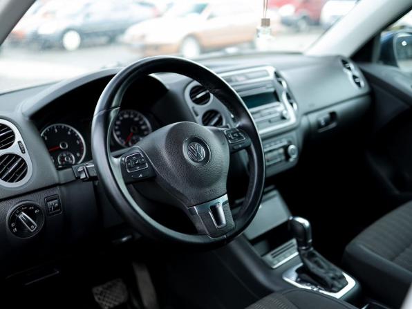 Volkswagen Tiguan I Рестайлинг с пробегом 2012 года, цена 1 299 000 рублей, 203532 км, внедорожник, Автокод Объявления