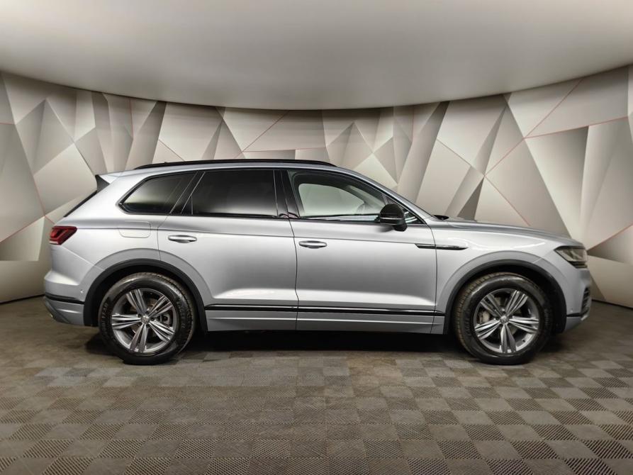 Volkswagen Touareg III Москва  - изображение 6