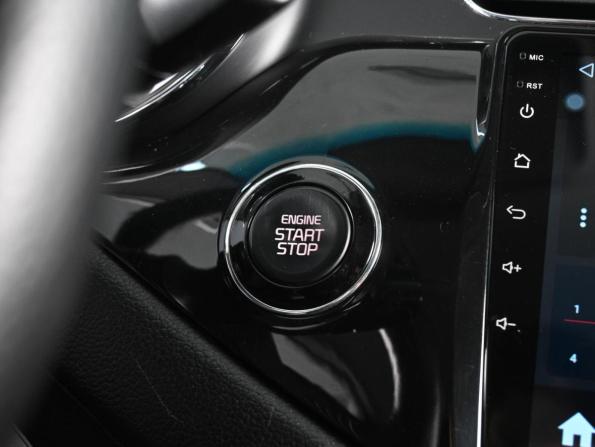 Kia Ceed II Рестайлинг с пробегом 2015 года, цена 999 000 рублей, 219850 км, хэтчбек, Автокод Объявления