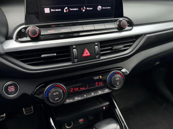 Kia Cerato IV Рестайлинг с пробегом 2022 года, цена 2 300 000 рублей, 80324 км, седан, Автокод Объявления
