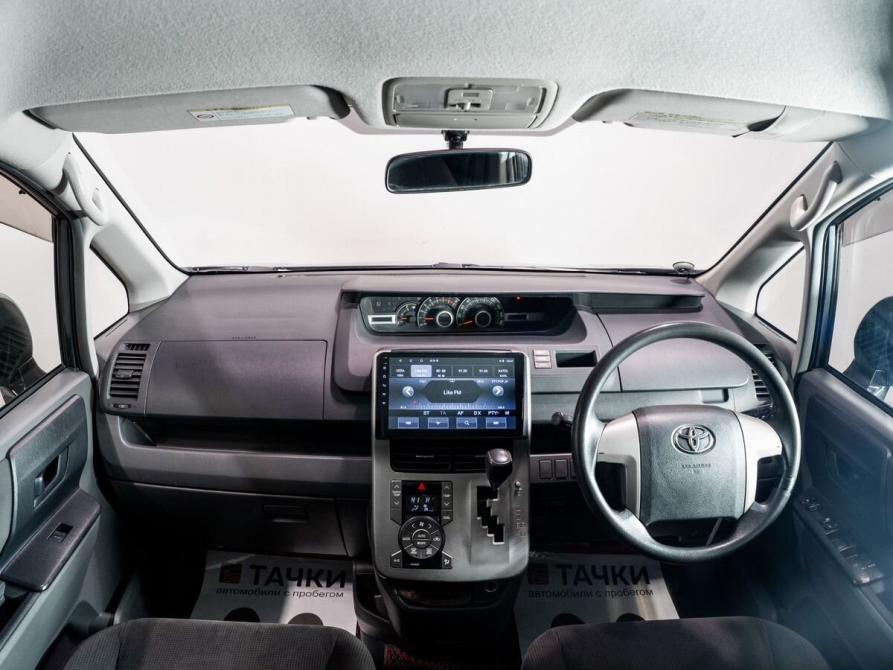 Toyota Noah II (R70) Чита  - изображение 7
