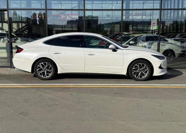 Hyundai Sonata VIII (DN8) с пробегом 2021 года, цена 2 340 000 рублей, 140290 км, седан, Автокод Объявления