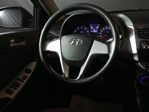 Hyundai Solaris I с пробегом 2013 года, цена 839 000 рублей, 112833 км, седан, Автокод Объявления