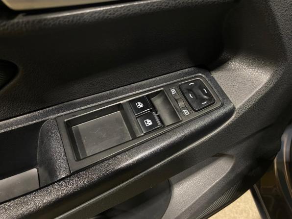 Lada (ВАЗ) Vesta I с пробегом 2019 года, цена 880 000 рублей, 113992 км, седан, Автокод Объявления
