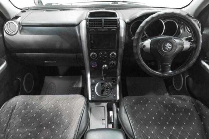 Suzuki Escudo III с пробегом 2006 года, цена 1 069 000 рублей, 392000 км, внедорожник, Автокод Объявления