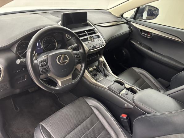Lexus NX I Рестайлинг с пробегом 2019 года, цена 3 690 000 рублей, 70626 км, внедорожник, Автокод Объявления