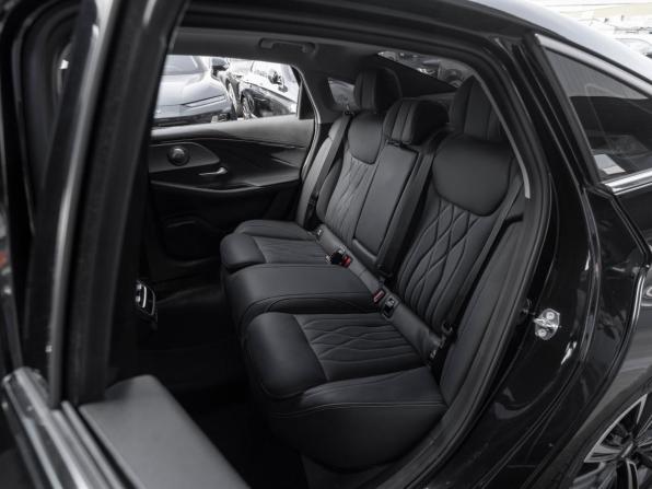 Chery Arrizo 8 с пробегом 2023 года, цена 2 165 000 рублей, 17285 км, седан, Автокод Объявления