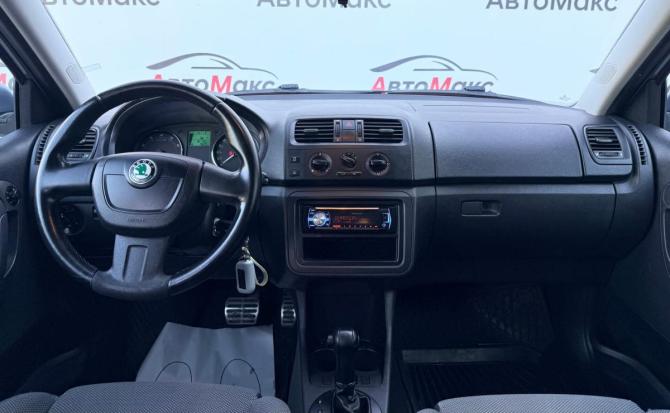 Skoda Fabia II Рестайлинг с пробегом 2011 года, цена 620 000 рублей, 101100 км, хэтчбек, Автокод Объявления