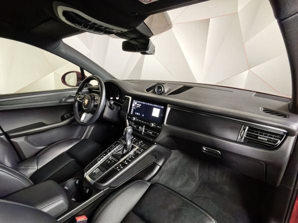 Porsche Macan I Рестайлинг с пробегом 2019 года, цена 5 555 000 рублей, 27303 км, внедорожник, Автокод Объявления
