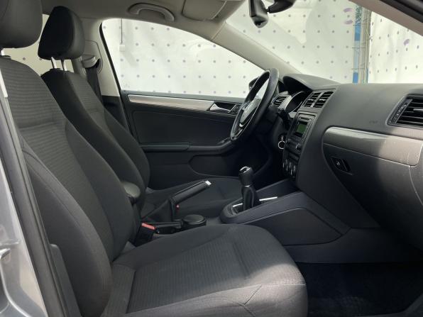 Volkswagen Jetta VI Рестайлинг с пробегом 2016 года, цена 1 390 000 рублей, 87150 км, седан, Автокод Объявления