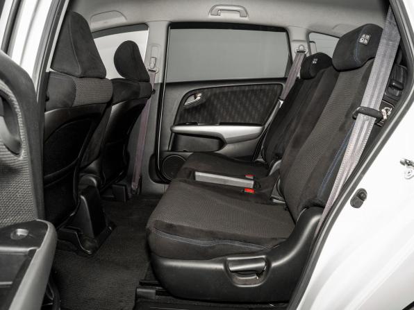 Honda Stream II Рестайлинг с пробегом 2013 года, цена 1 300 000 рублей, 94025 км, компактвэн, Автокод Объявления