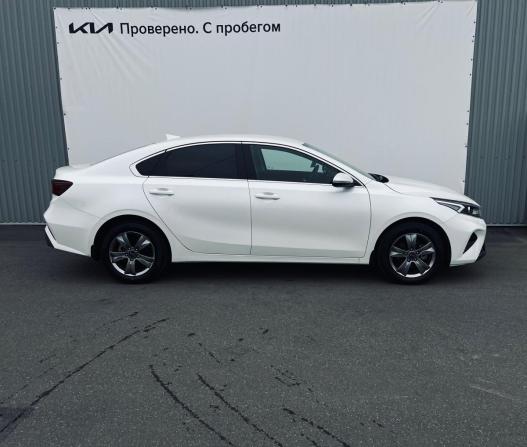 Kia Cerato IV Рестайлинг с пробегом 2022 года, цена 2 420 000 рублей, 20600 км, седан, Автокод Объявления