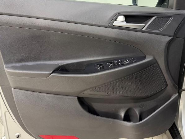 Hyundai Tucson III Рестайлинг с пробегом 2020 года, цена 2 069 800 рублей, 175000 км, внедорожник, Автокод Объявления