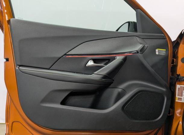 Peugeot 2008 II с пробегом 2020 года, цена 1 750 000 рублей, 78347 км, внедорожник, Автокод Объявления