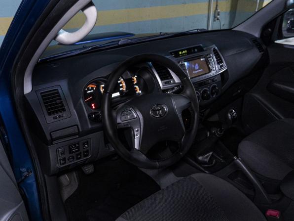 Toyota Hilux VII Рестайлинг с пробегом 2011 года, цена 1 850 000 рублей, 212109 км, пикап, Автокод Объявления