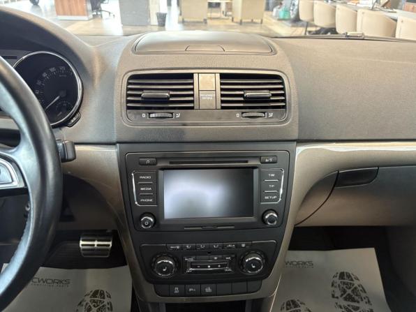 Skoda Yeti I Рестайлинг с пробегом 2014 года, цена 1 453 000 рублей, 71513 км, внедорожник, Автокод Объявления