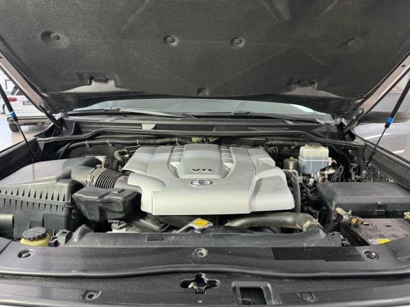 Toyota Land Cruiser 200 Series с пробегом 2008 года, цена 2 770 000 рублей, 286179 км, внедорожник, Автокод Объявления