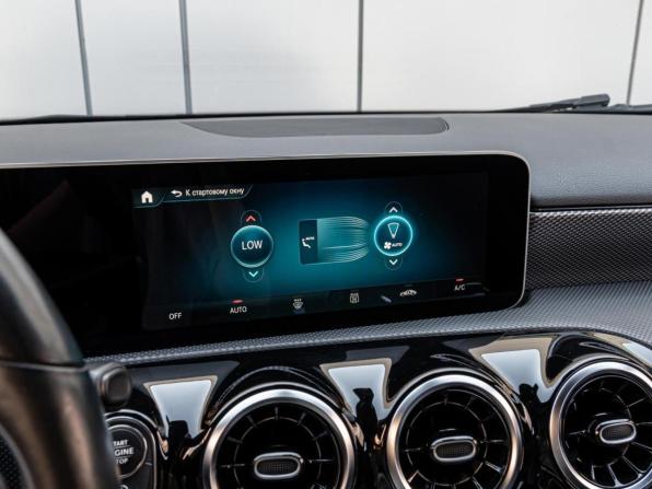 Mercedes-Benz A-Класс IV (W177) с пробегом 2019 года, цена 2 445 000 рублей, 88129 км, хэтчбек, Автокод Объявления