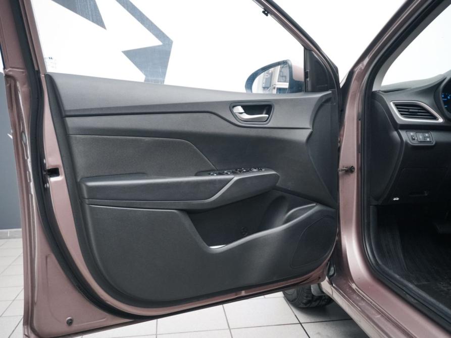 Hyundai Solaris II Ростов-на-Дону  - изображение 10