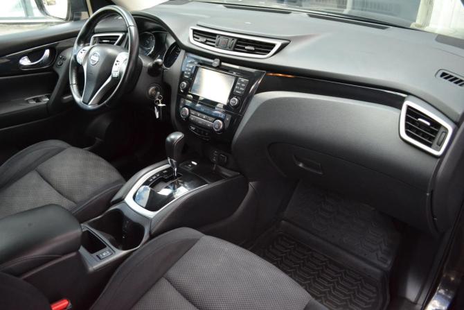 Nissan Qashqai II с пробегом 2017 года, цена 1 250 000 рублей, 231851 км, внедорожник, Автокод Объявления