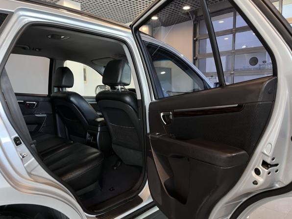 Hyundai Santa Fe II Рестайлинг с пробегом 2011 года, цена 1 217 000 рублей, 259623 км, внедорожник, Автокод Объявления