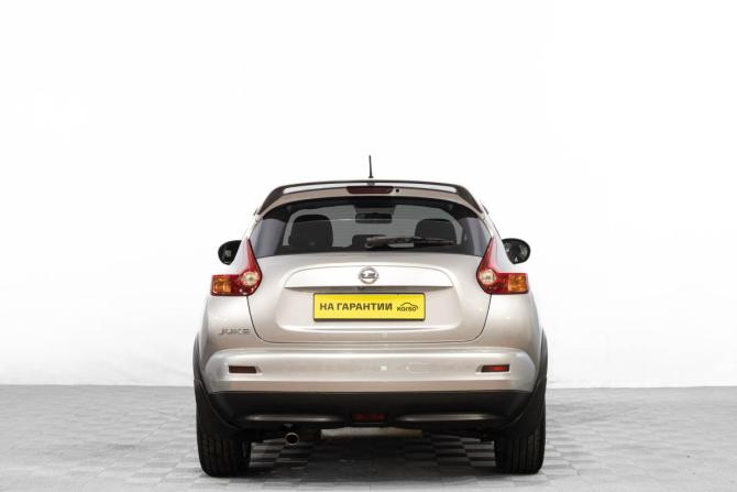 Nissan Juke I с пробегом 2011 года, цена 1 099 000 рублей, 171000 км, внедорожник, Автокод Объявления